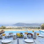 Willa Alivia Lefkas Luxury Apolpaina