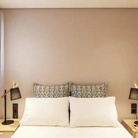 Alivia Lefkas Luxury