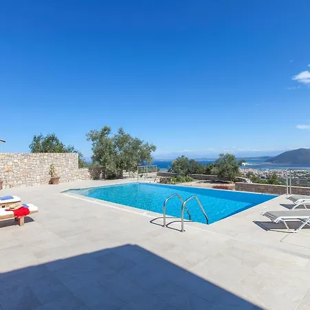 Alivia Lefkas Luxury Villa *