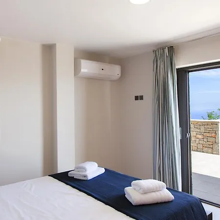 Alivia Lefkas Luxury فيلة