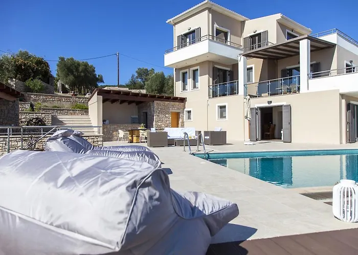 Alivia Lefkas Luxury Apolpaina