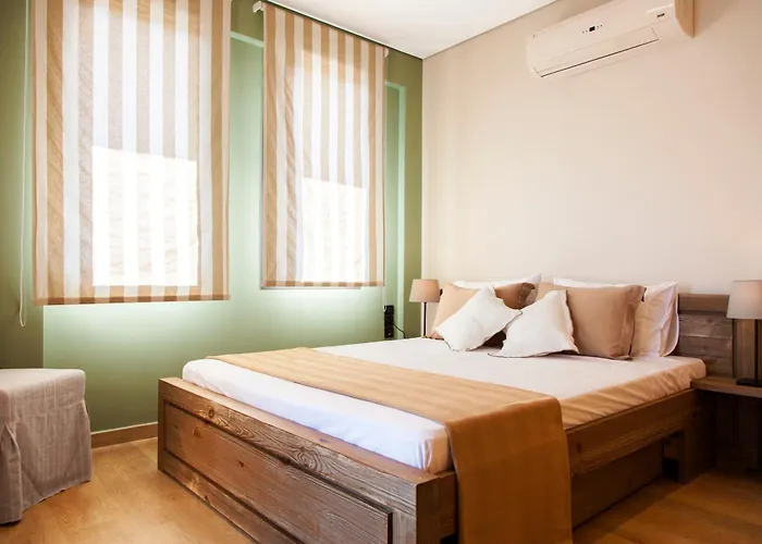 Alivia Lefkas Luxury Apolpaina