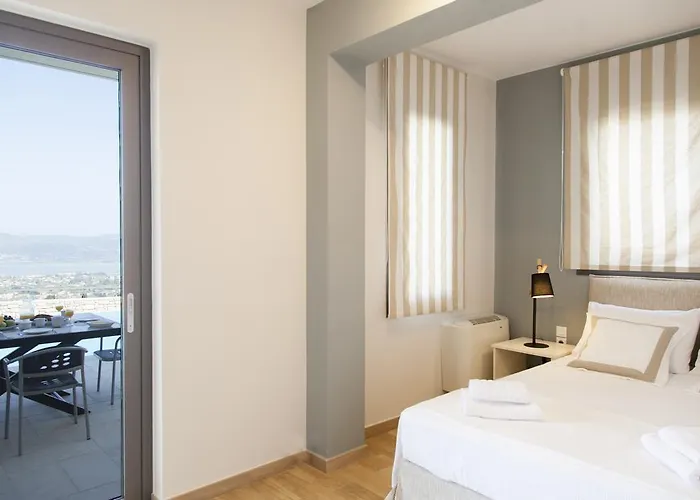 Alivia Lefkas Luxury * Apolpaina