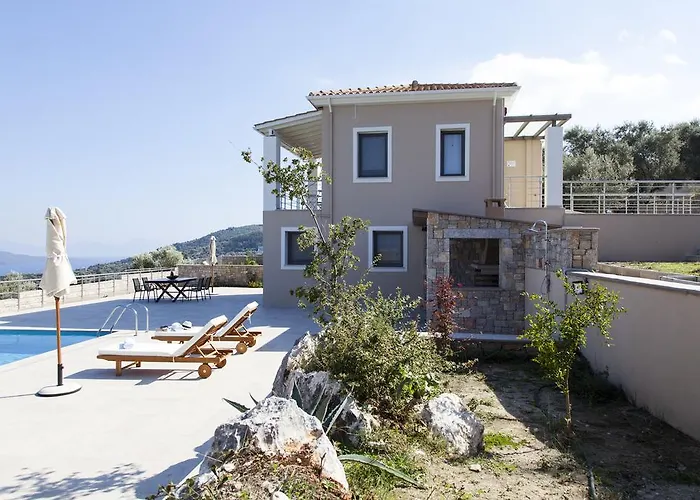 Alivia Lefkas Luxury *