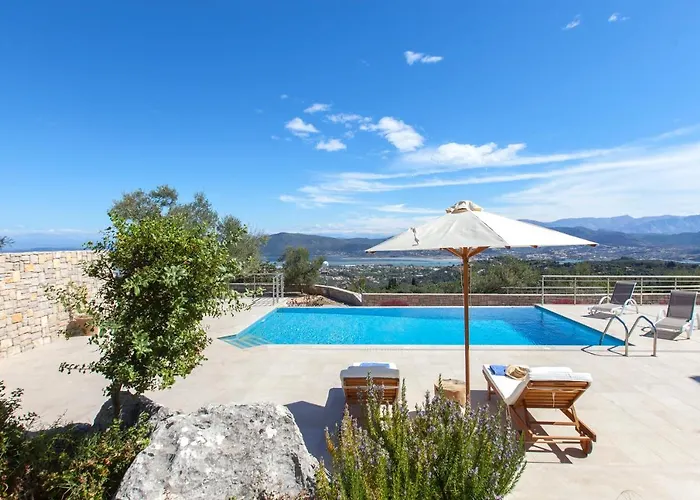 Villa Alivia Lefkas Luxury Apolpaina