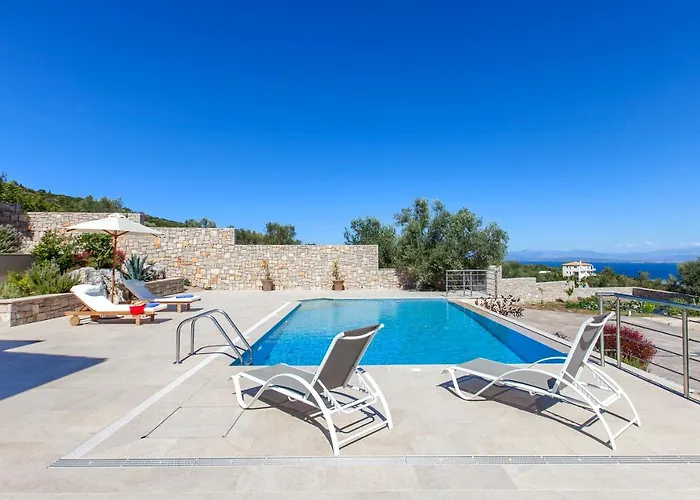 Alivia Lefkas Luxury * Apolpaina